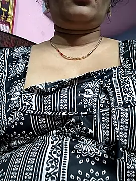 Snapshot of Ritasingh-0461 chatting on 03.20.25 Ritasingh-0461 online show from 03.20.25
