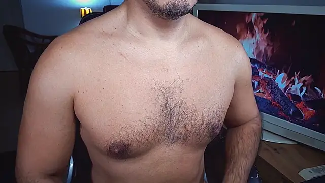 Snapshot of officeman7 chatting on 12.29.24 officeman7 online show from 12.29.24