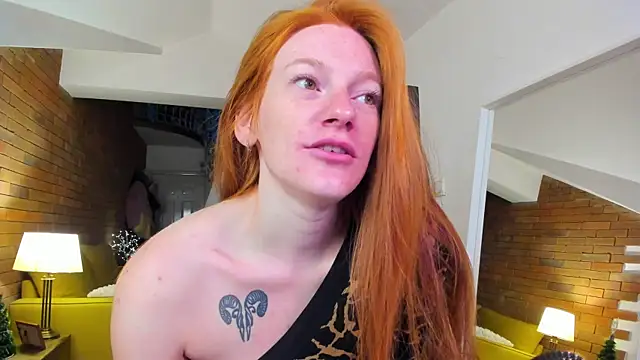 Aliceginger99 online show from 11.22.25