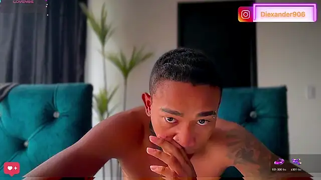 sexy blacks  online show from 07.02.26