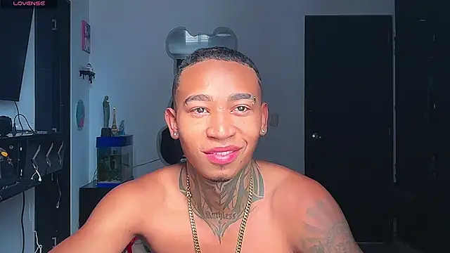 sexy blacks  online show from 08.01.26