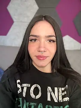 ShannonShanny online show from 03.19.25