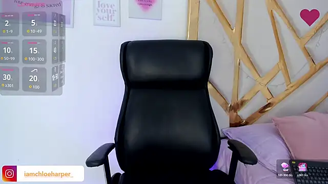 ChloeHarper  online show from 10.17.25