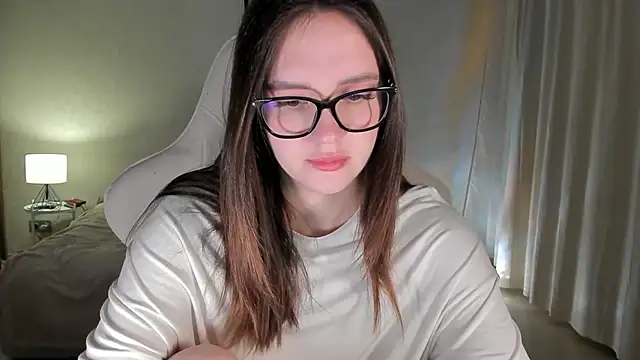 Sonia moon  online show from 01.15.25