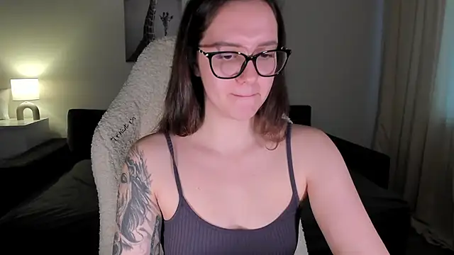 Sonia moon  online show from 03.06.25