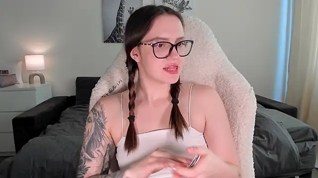 Sonia moon  online show from 03.22.25