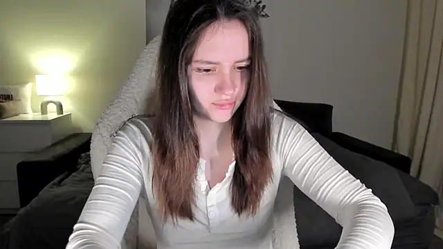Sonia moon  online show from 03.23.25