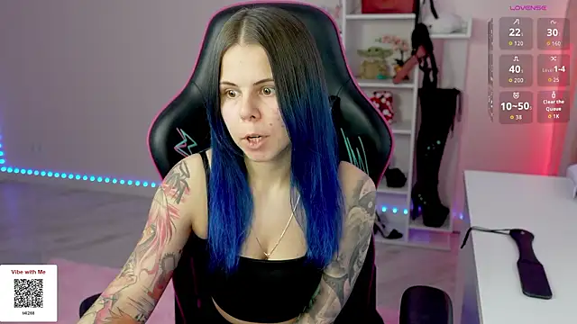 Latex Kitty online show from 02.24.26