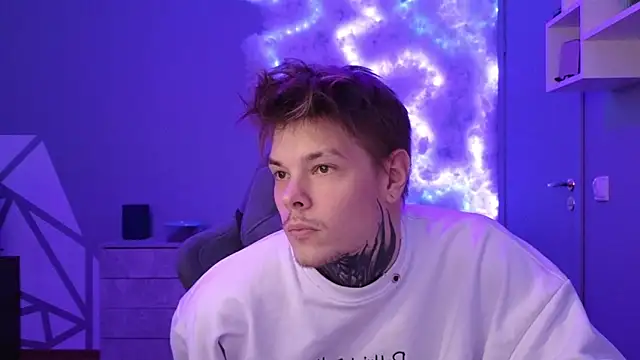 DENIS HERE online show from 12.11.24