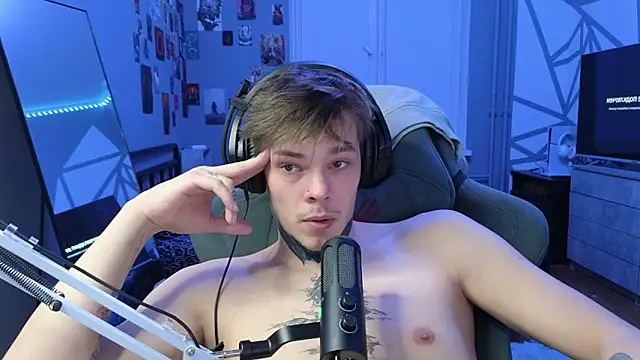 DENIS HERE online show from 03.03.25