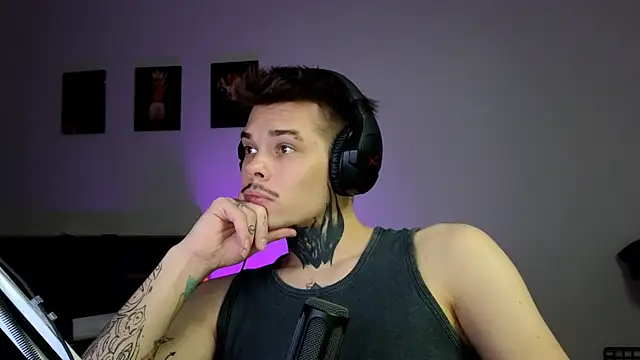 DENIS HERE online show from 11.12.25