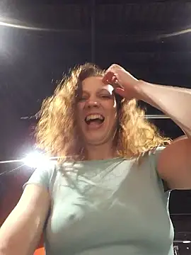 Exhibitionsplit online show from 03.12.26