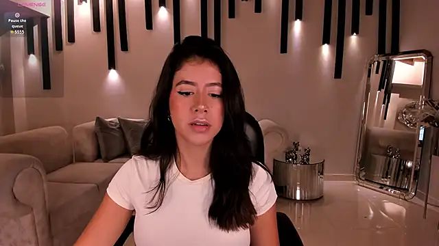 SussanElliot online show from 09.18.25