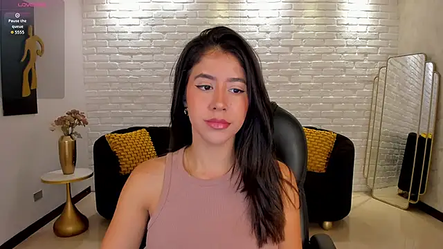 SussanElliot online show from 10.15.25