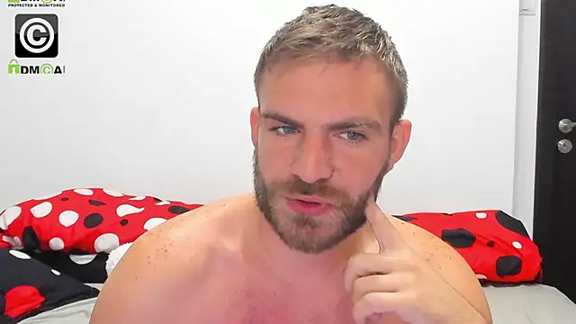 Snapshot of 10in_deluxe chatting on 12.05.24 10in deluxe online show from 12.05.24