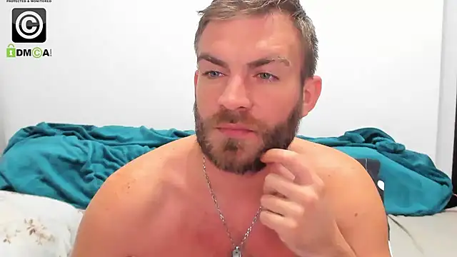 Snapshot of 10in_deluxe chatting on 12.12.24 10in deluxe online show from 12.12.24