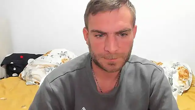 Snapshot of 10in_deluxe chatting on 01.11.25 10in deluxe online show from 01.11.25