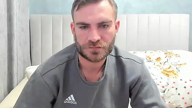 Snapshot of 10in_deluxe chatting on 01.24.25 10in deluxe online show from 01.24.25