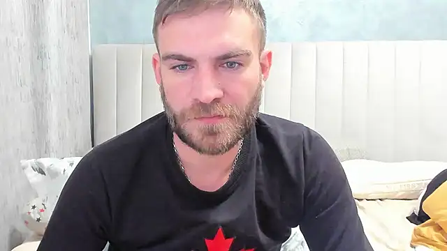 Snapshot of 10in_deluxe chatting on 01.27.25 10in deluxe online show from 01.27.25