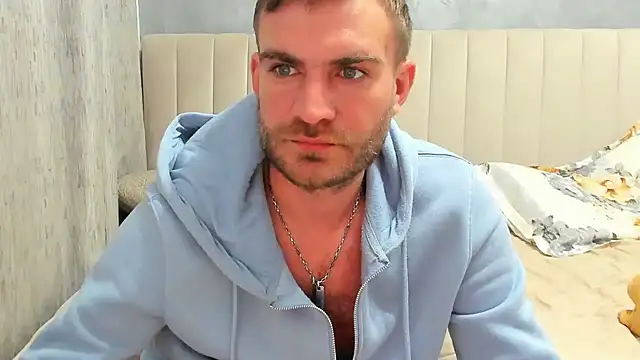 Snapshot of 10in_deluxe chatting on 02.03.25 10in deluxe online show from 02.03.25