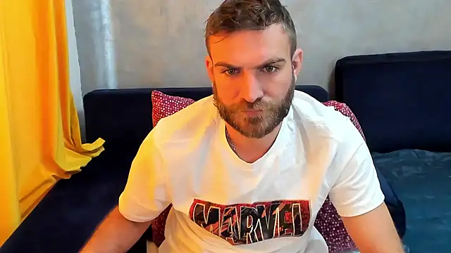 Snapshot of 10in_deluxe chatting on 02.24.25 10in deluxe online show from 02.24.25