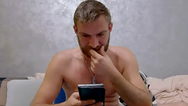 Snapshot of 10in_deluxe chatting on 09.20.25 10in deluxe online show from 09.20.25