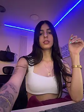 cristel 17 online show from 02.28.25