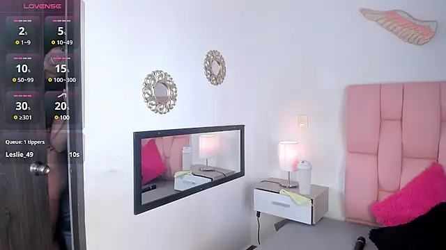 VeronikaOlsen online show from 12.22.24