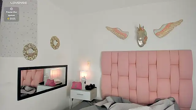 VeronikaOlsen online show from 12.28.24