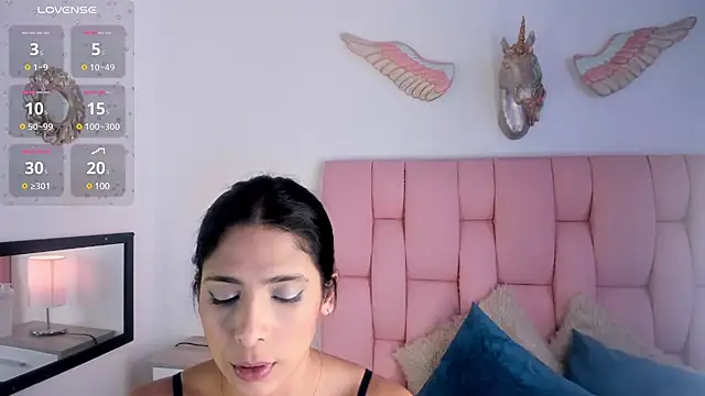 VeronikaOlsen online show from 02.01.25