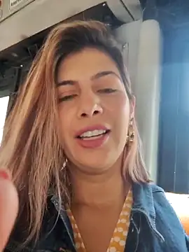 scarlett moore online show from 10.19.25