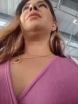scarlett moore online show from 05.08.26