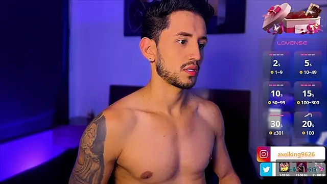 AxelKing1326 online show from 02.12.26