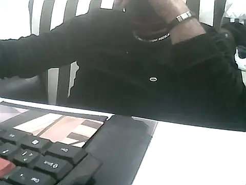 Snapshot of MezaRDanOnLineee chatting on 12.01.24 MezaRDanOnLineee online show from 12.01.24