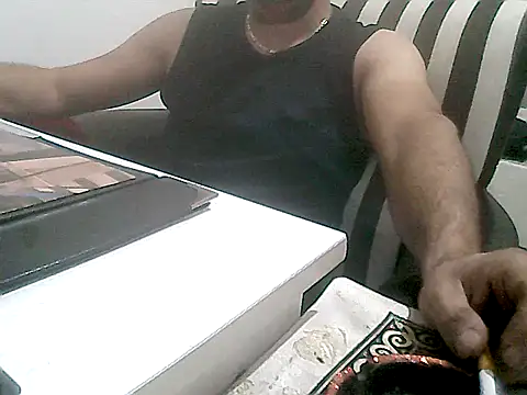 Snapshot of MezaRDanOnLineee chatting on 01.09.25 MezaRDanOnLineee online show from 01.09.25