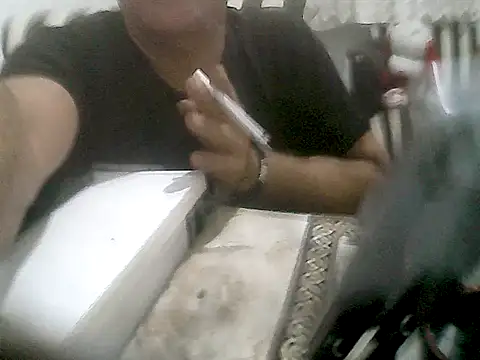 Snapshot of MezaRDanOnLineee chatting on 11.09.25 MezaRDanOnLineee online show from 11.09.25