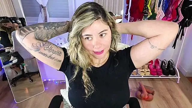 Tawny cox online show from 01.14.26