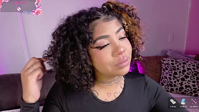 foxxy-lov3 online show from 02.24.26