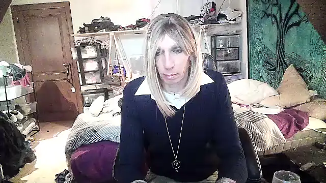 Ombeline1 online show from 01.11.25