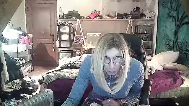 Ombeline1 online show from 01.12.25