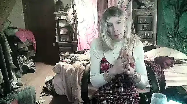 Ombeline1 online show from 01.20.25