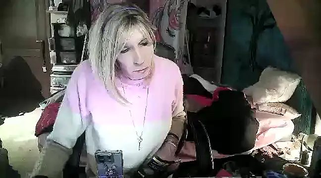 Ombeline1 online show from 01.31.25