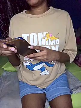 Triha 18 online show from 11.19.25