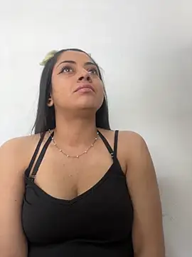 Snapshot of Juana19 chatting on 10.17.25 Juana19 online show from 10.17.25