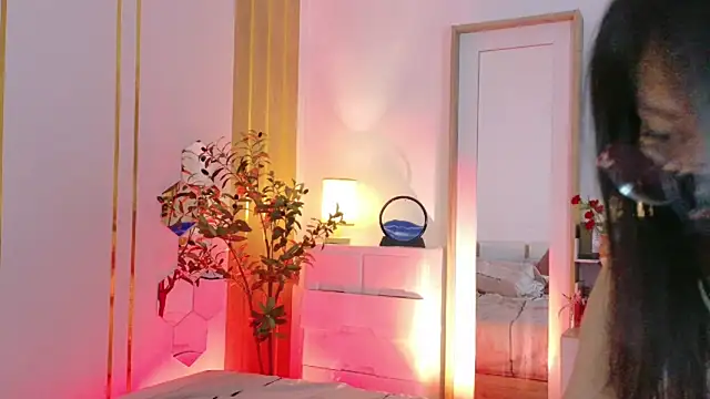 Kirei kirei online show from 12.13.24