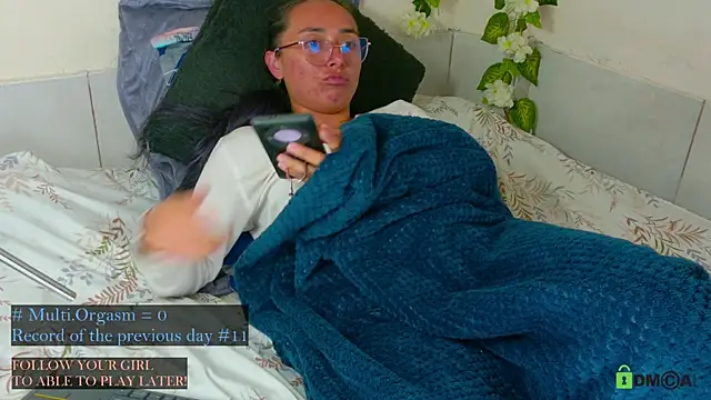 Hot Candy  online show from 07.16.26