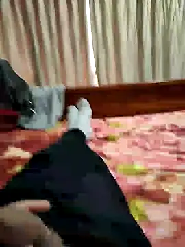 Snapshot of Nuttysub chatting on 12.18.24 Nuttysub online show from 12.18.24