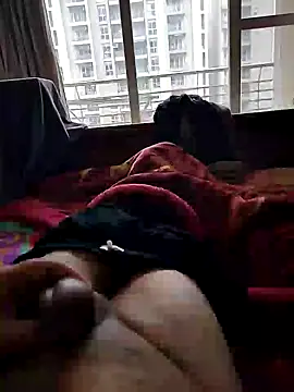 Snapshot of Nuttysub chatting on 12.27.24 Nuttysub online show from 12.27.24