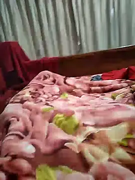 Snapshot of Nuttysub chatting on 12.31.24 Nuttysub online show from 12.31.24