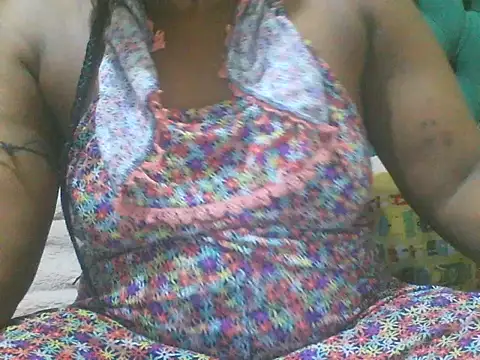 Snapshot of Sexy_Riri chatting on 10.07.25 Sexy Riri online show from 10.07.25